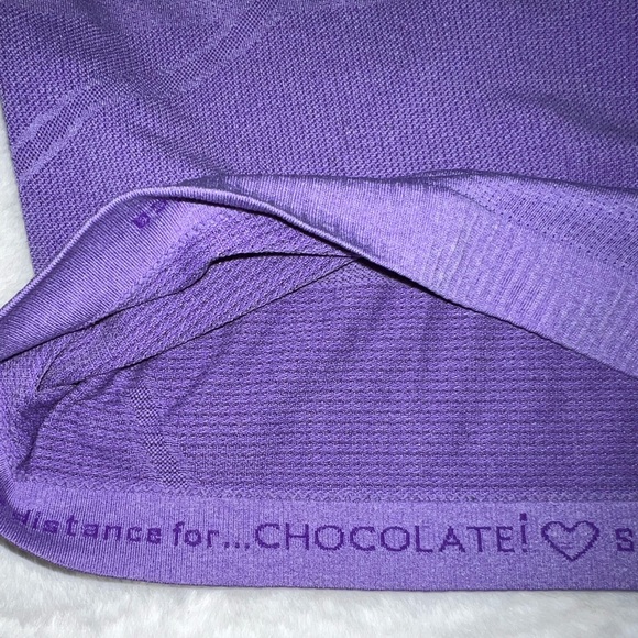 Lululemon 🍋 Run Swiftly Tech Top
Power Purple size 4 - Picture 10 of 11